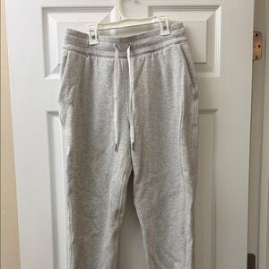 Lululemon scuba grey joggers (size 8)